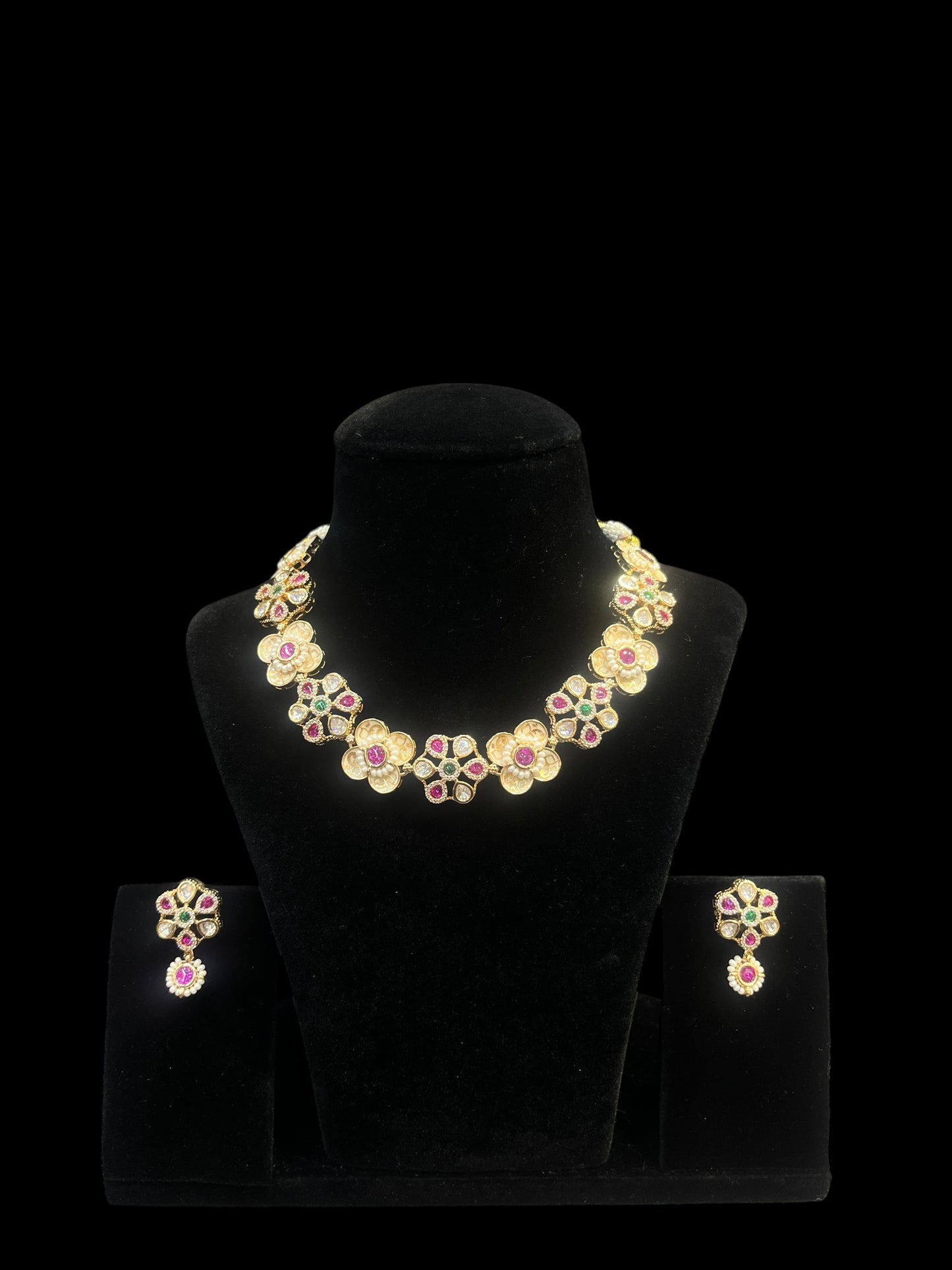 Dainty Kundan,enamel & coloured stones necklace set (design 20)