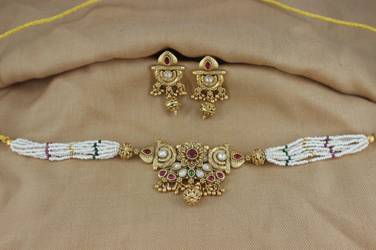 Antique Gold Choker Set with Hangings (Set 18)