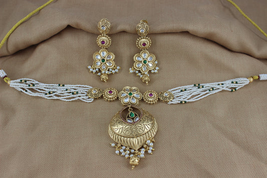 Antique Gold Choker Set with Hangings (Set 19)