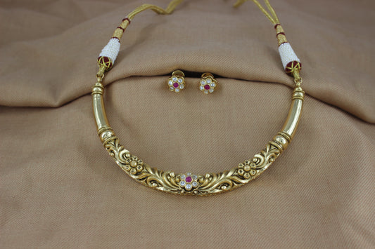 Antique Gold Hasli Neckalce Set with Studs (Set 26)