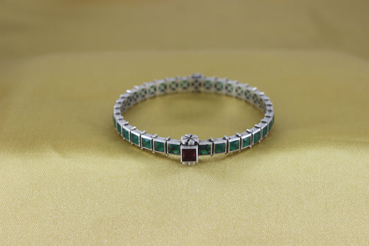 Royal Green Kemp Stone Bracelet